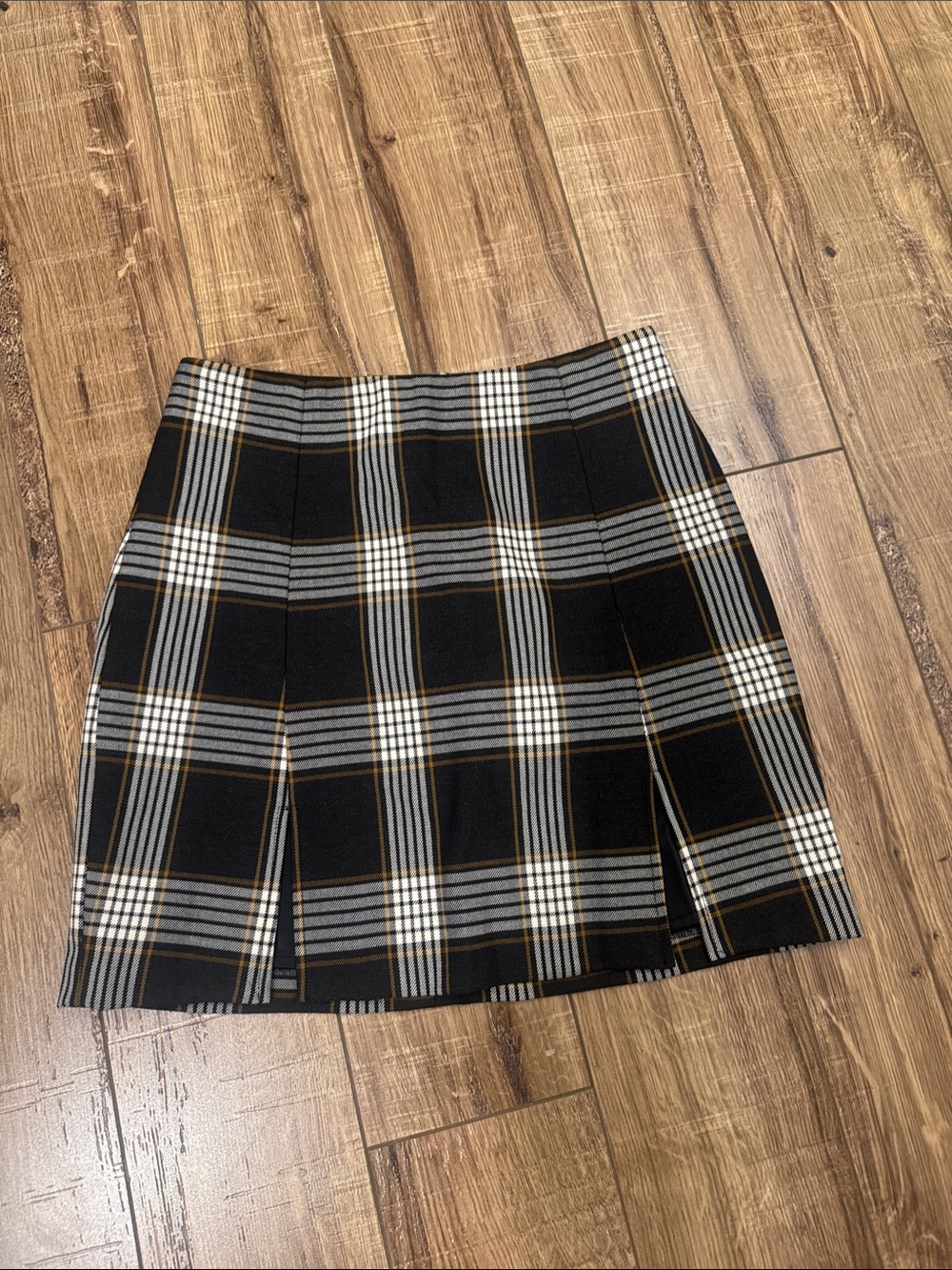 Aritzia Black Plaid Mini Skirt with White and Tan Accents